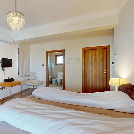 Olive View * Kyrenia (Northern Cyprus)