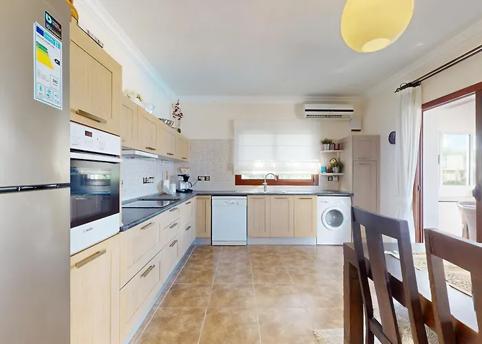 Olive View 키레니아